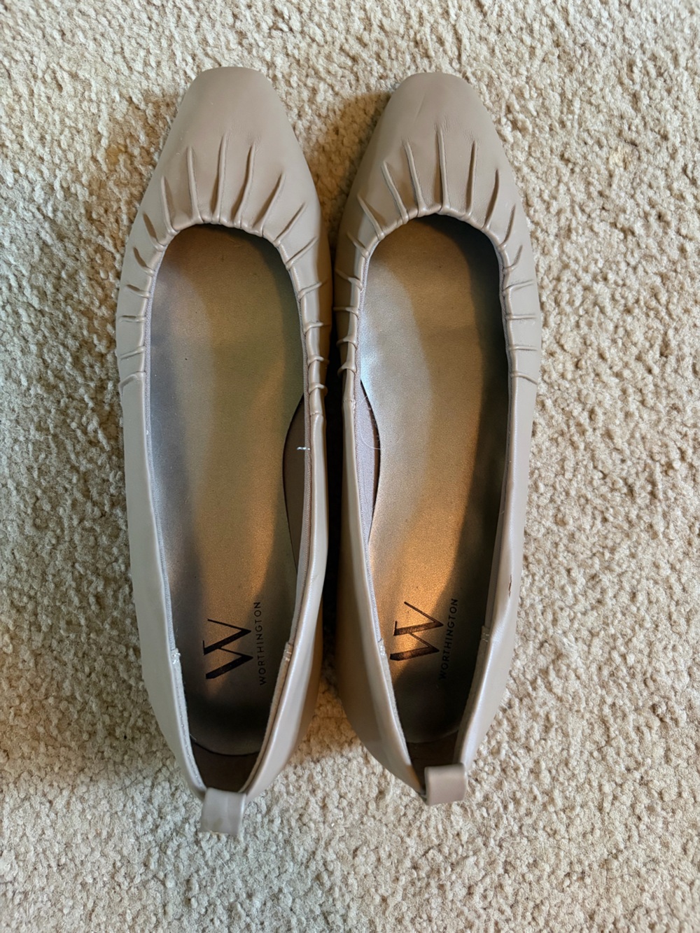 Worthington Women's Neutral Ruched Ballet Flats - Light Beige
